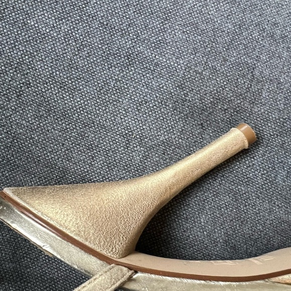 Gold strappy leather heels - Picture 5 of 5